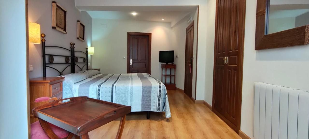Hotel Rural La Plaza Касо Экстерьер фото